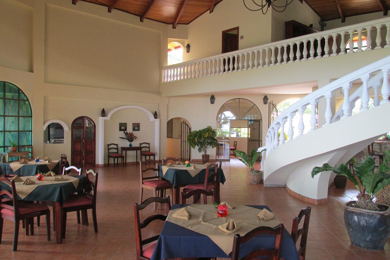 Hotel Delfin Playa Bejuco Естерільос-Есте Екстер'єр фото